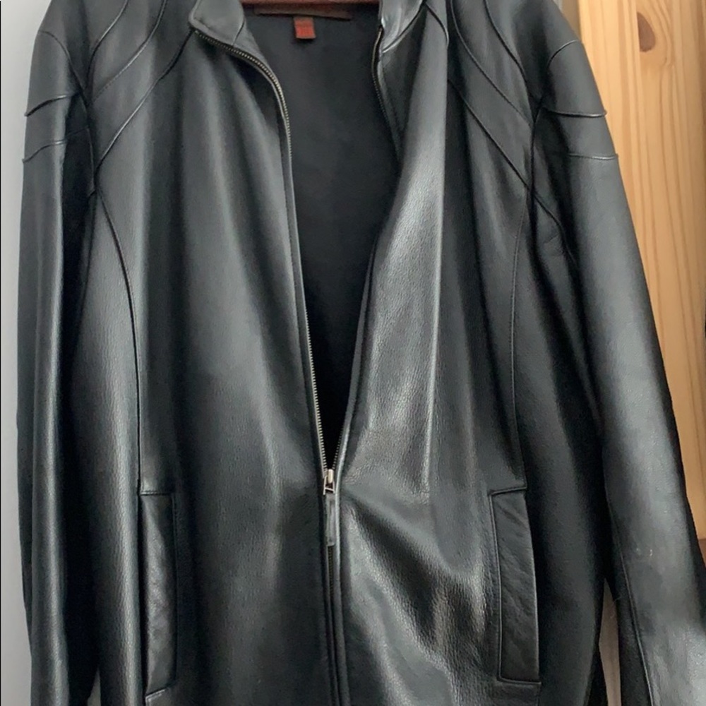 Men’s leather coat